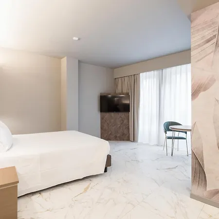 Hotel Baires *